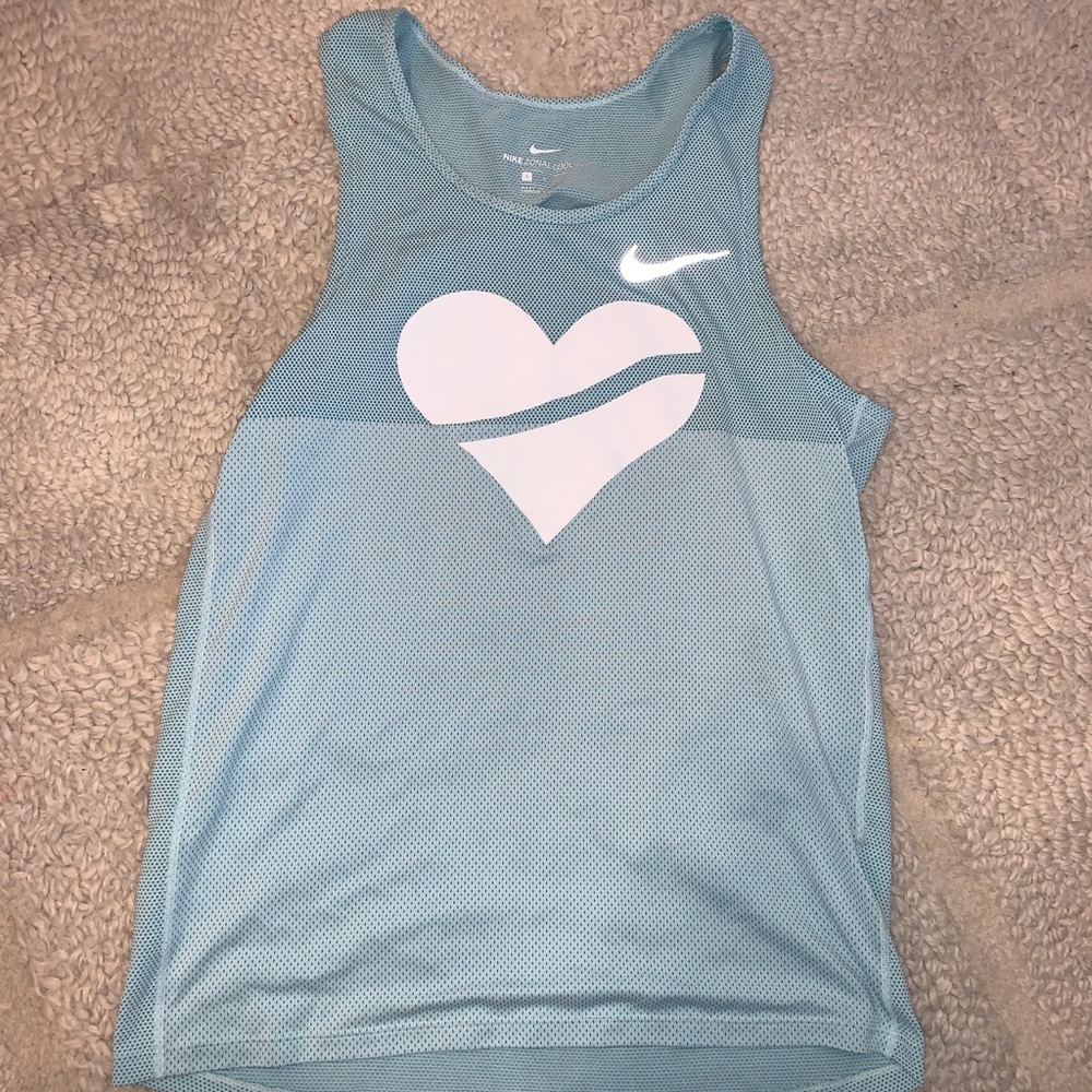 Nike Zonal Cooling Tank